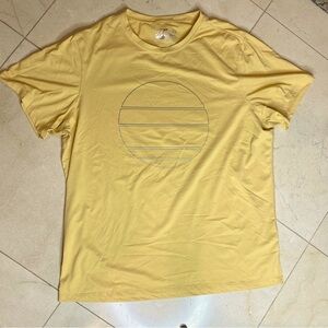 Stitch Fix Weekend Sport T / Tee Shirt NWOT Soft Yellow XL